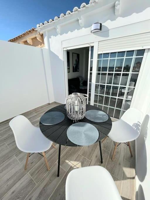 Belle Mar Sea View Studio Torrevieja Exteriör bild